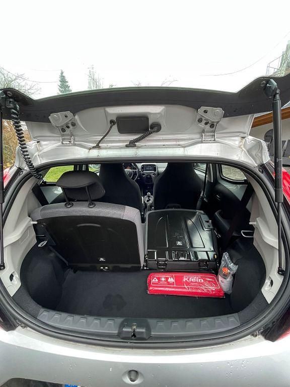 Gebraucht Toyota Aygo Team 72 PS (52 kW) 2020 Silber Kleinwagen