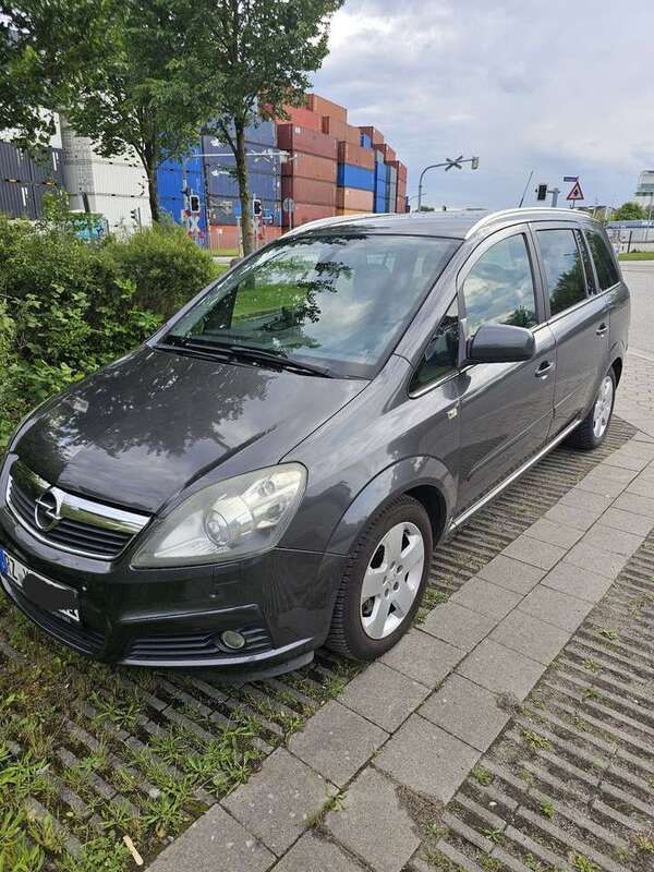 Blau Gebraucht 2010 Opel Zafira Edition Van / Kleinbus | 7.900 € - Bild 1/4