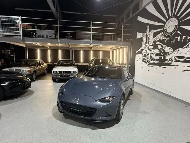 Gebraucht Mazda MX5 184 PS (135 kW) 2022 Grau Cabrio