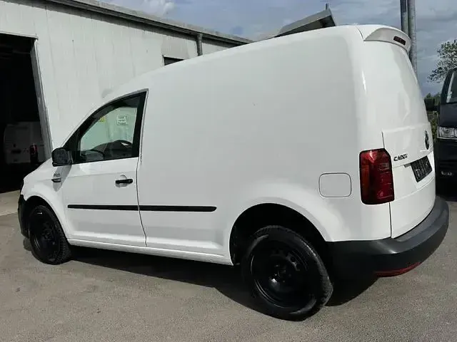 Gebraucht VW Caddy 122 PS (89 kW) 2020 Weiß Van / Kleinbus