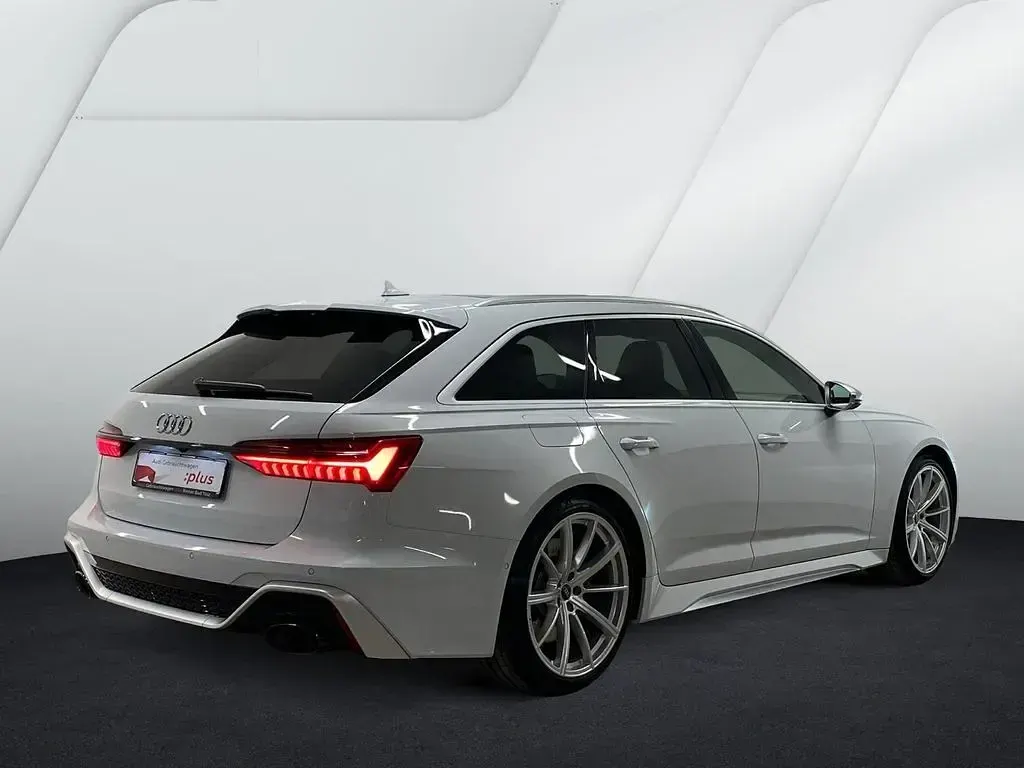 Gebraucht Audi RS6 Ambiente 600 PS (441 kW) 2023 Weiß Kombi