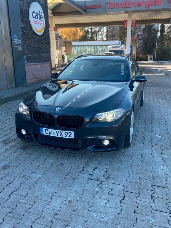 Grau Gebraucht 2015 BMW 535 Kombi | 13.200 € (Fairer Preis) - Bild 1/4