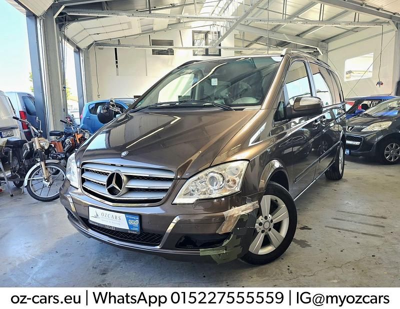Braun Gebraucht 2013 Mercedes Viano Van / Kleinbus | 17.999 € (Guter Preis) - Bild 1/4
