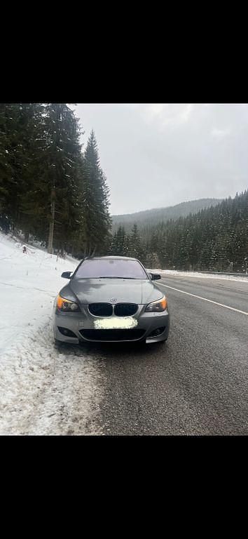 Grau Gebraucht 2009 BMW 535 Limousine | 8.600 € (Fairer Preis) - Bild 1/4