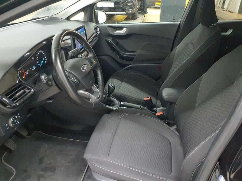 Gebraucht Ford Fiesta Titanium 125 PS (91 kW) 2022 Rot Limousine