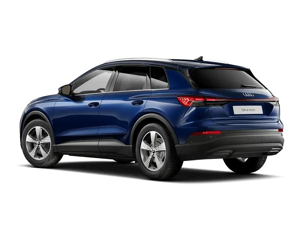 Second-hand Audi Q4 e-tron Ambiente 150 kW (204 CP) 2025 Albastru SUV