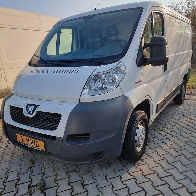 Weiß Gebraucht 2006 Peugeot Boxer Van | 5.998 € (Etwas zu teuer) - Bild 1/4