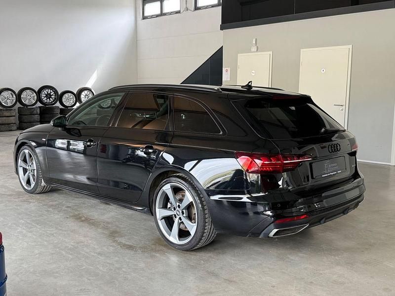 Gebraucht Audi A4 S-Line 286 PS (210 kW) 2023 Schwarz Kombi