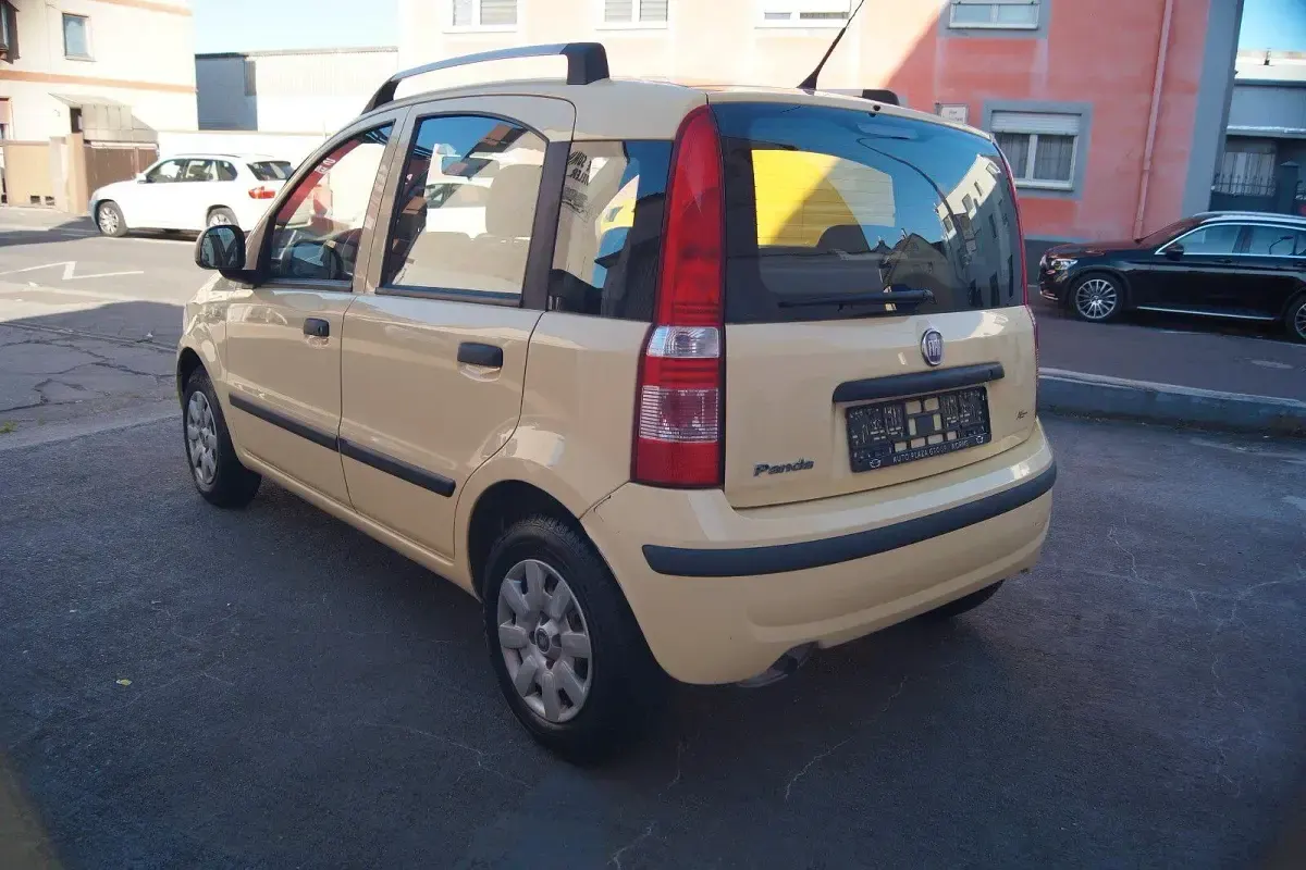 Brugt Fiat Panda Dynamic 60 HK (44 kW) 2010 Gul Hatchback