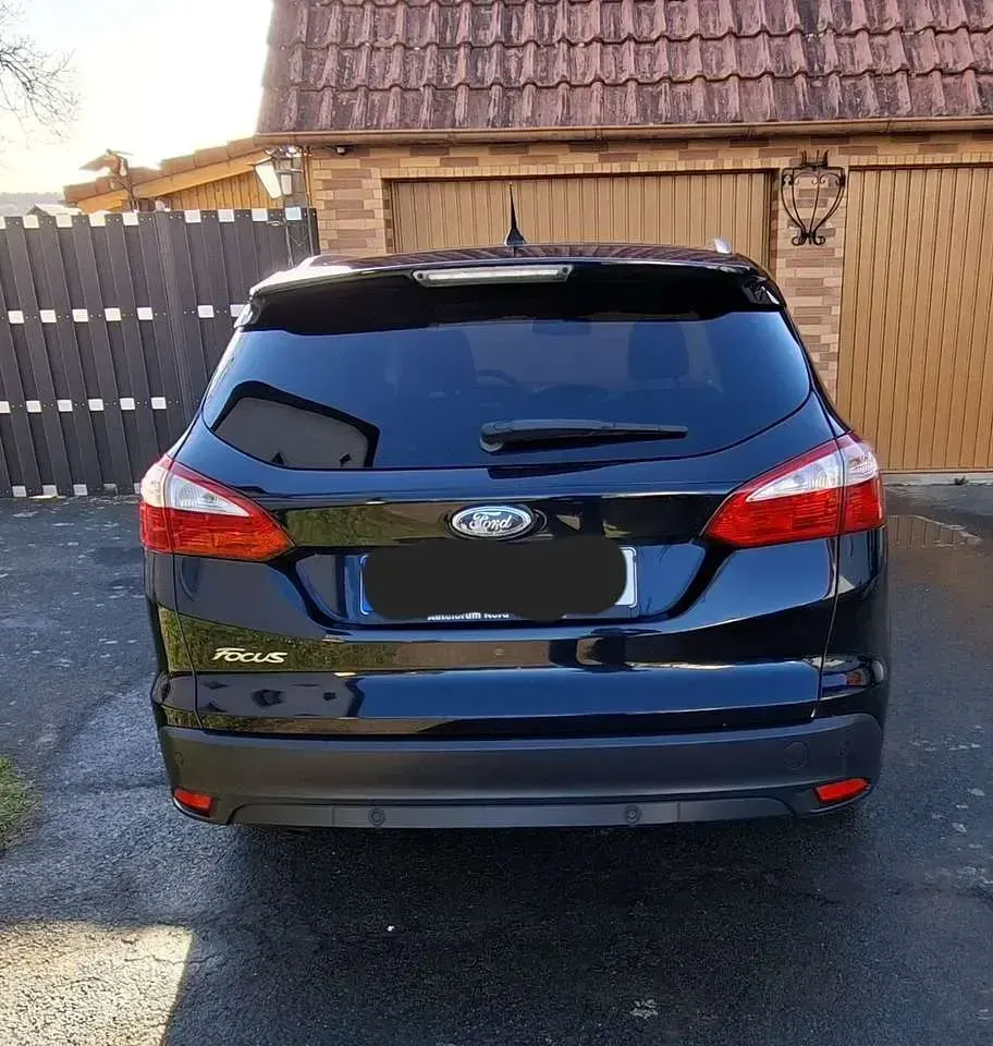 Gebraucht Ford Focus Titanium 125 PS (91 kW) 2013 Kombi