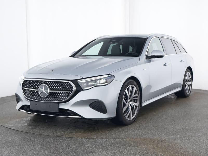 Gebraucht Mercedes E300 Advanced 313 PS (230 kW) 2025 Metalliclack hightechsilber Kombi