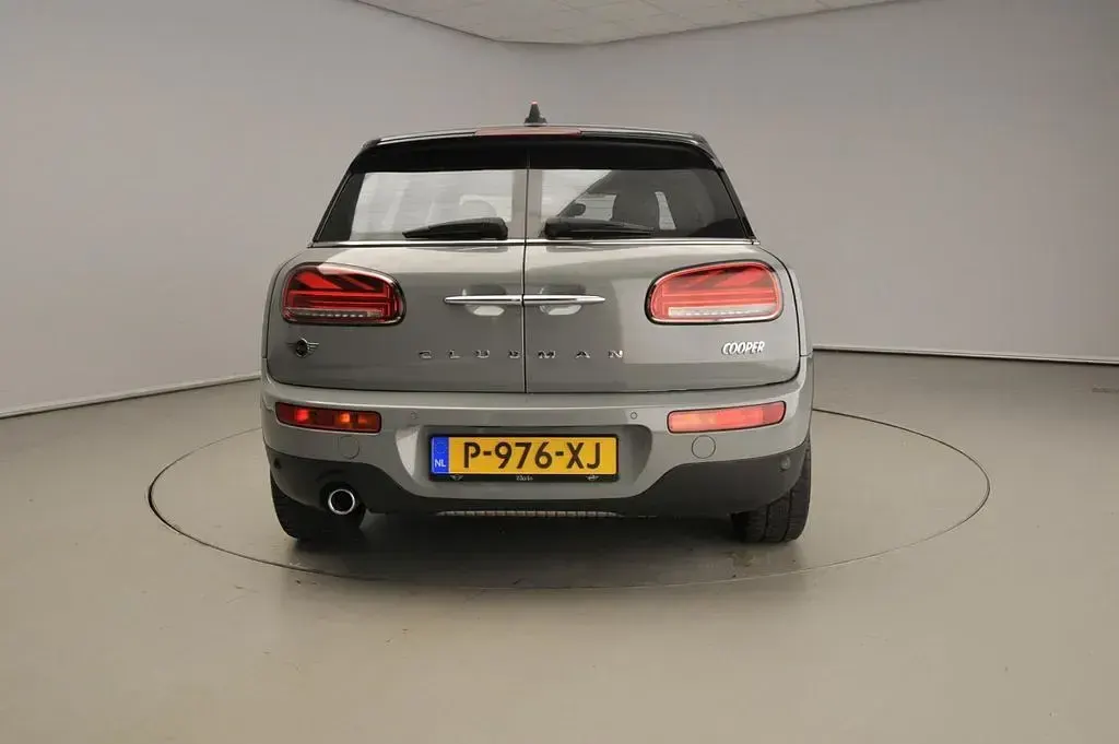 Gebraucht Mini Cooper Clubman 136 PS (100 kW) 2022 Grau Kombi