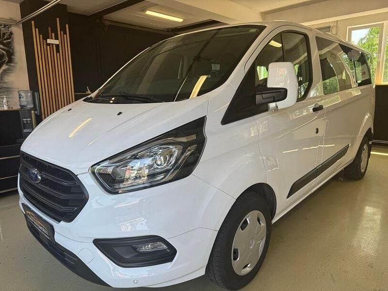 Gebraucht Ford Tourneo Custom 131 PS (96 kW) 2020 Weiß Van