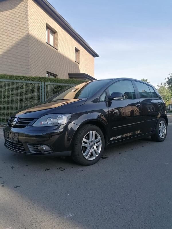 Gebraucht 2006 VW Golf Plus Cross Van / Kleinbus | 3.490 € - Bild 1/4