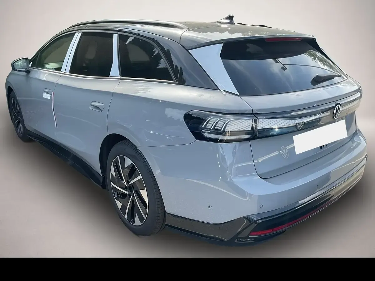 Neu VW ID.7 Pro 210 kW (286 PS) 2026 Grau Kombi