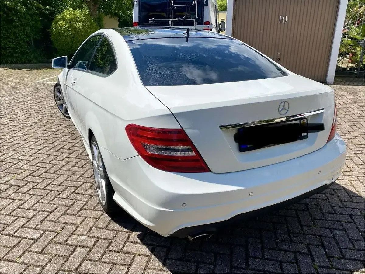 Gebraucht Mercedes C220 170 PS (125 kW) 2011 Coupé