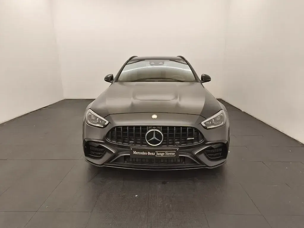 Gebraucht Mercedes C63 AMG Premium 476 PS (350 kW) 2024 Grau Limousine