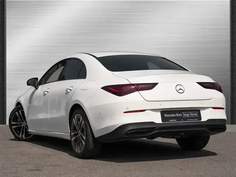 Gebraucht Mercedes CLA180 Progressive 136 PS (100 kW) 2025 Weiß unilack polarweiß Coupé
