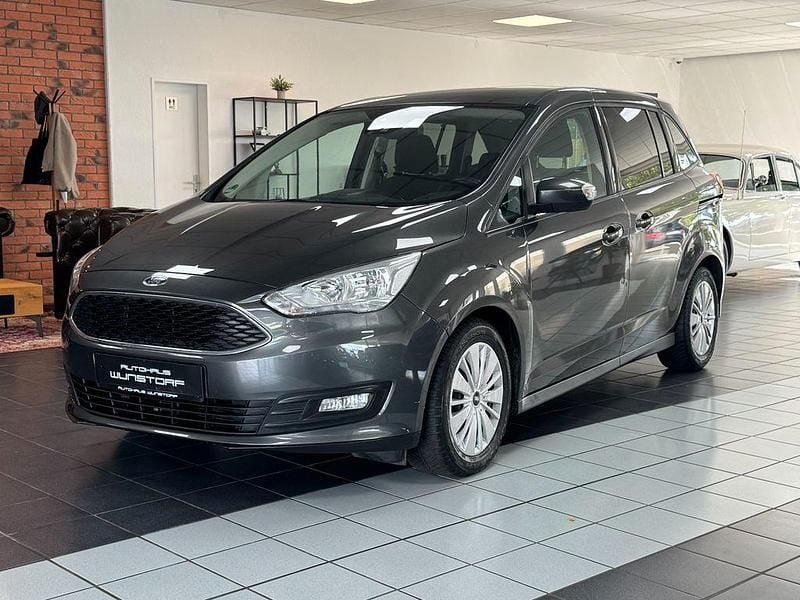 Grau Gebraucht 2018 Ford Grand C-Max Cool & Connect Van / Kleinbus | 12.490 € (Fairer Preis) - Bild 1/4