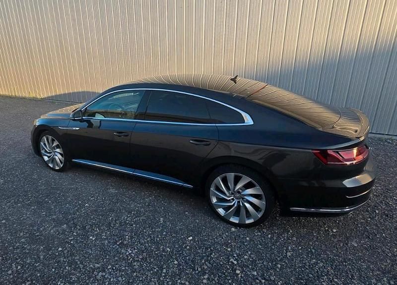 Second-hand VW Arteon 190 CP (139 kW) 2019 Gri Hatchback