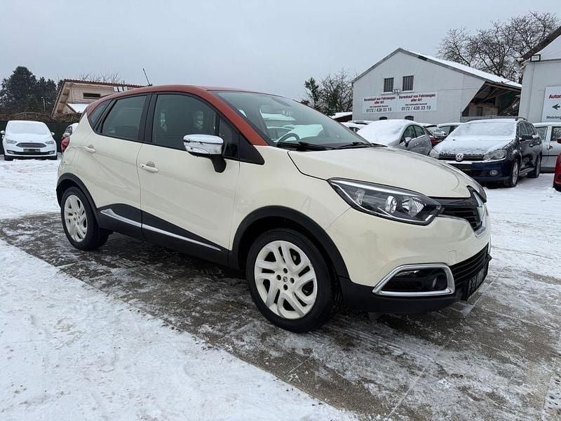 Gebraucht Renault Captur Experience 120 PS (88 kW) 2016 Beige SUV