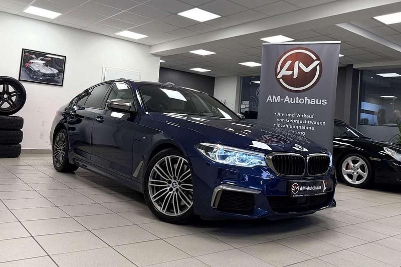 Mediterranblau met. Gebraucht 2018 BMW 550 Limousine | 35.499 € (Guter Preis) - Bild 1/4