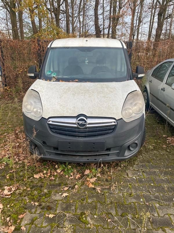 Gebraucht Opel Combo 90 PS (66 kW) 2013 Weiß Van / Kleinbus