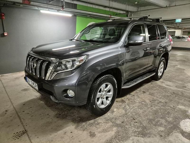 Gebraucht Toyota Land Cruiser Comfort 177 PS (130 kW) 2017 Grau SUV