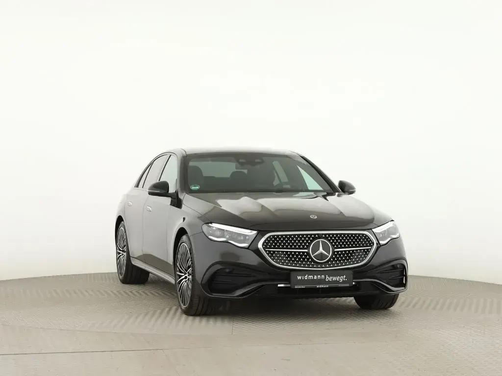 Gebraucht Mercedes E300 AMG 197 PS (144 kW) 2026 Metalliclack graphitgrau Limousine