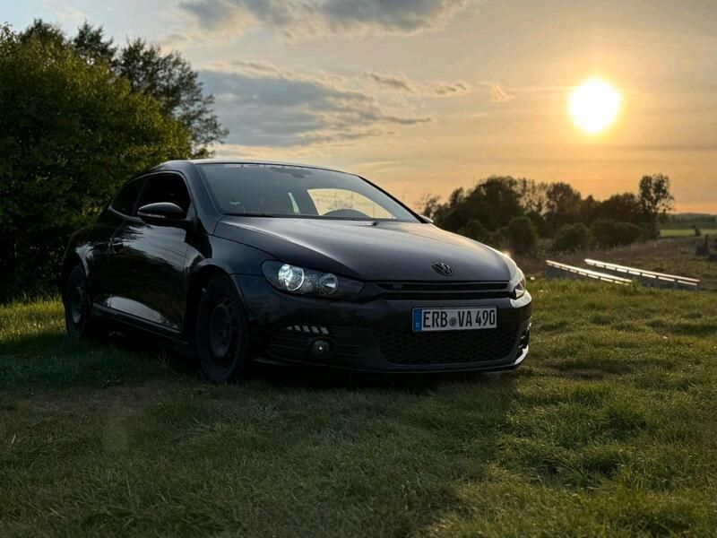Schwarz Gebraucht 2010 VW Scirocco Coupé | 6.100 € (Guter Preis) - Bild 1/4