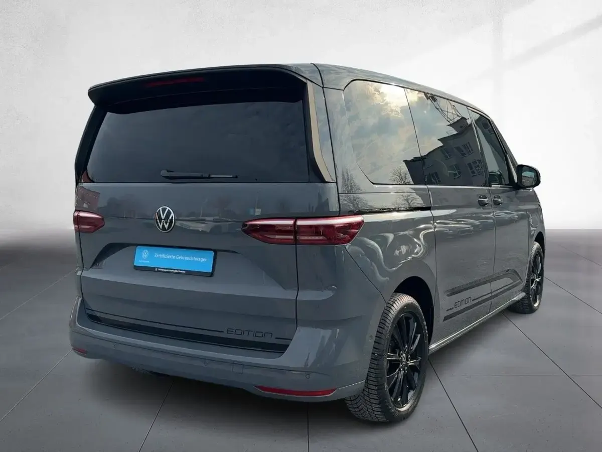 Käytetty VW Multivan Edition 150 HP (110 kW) 2025 Tila-auto