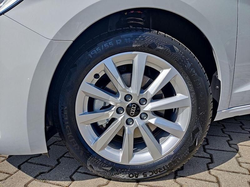 Gebraucht Audi A1 Sportback Sport 116 PS (85 kW) 2024 Weiß Kleinwagen