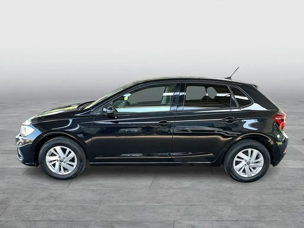 Gebraucht VW Polo Style 95 PS (69 kW) 2022 Deep black perleffekt (metallic) Kleinwagen