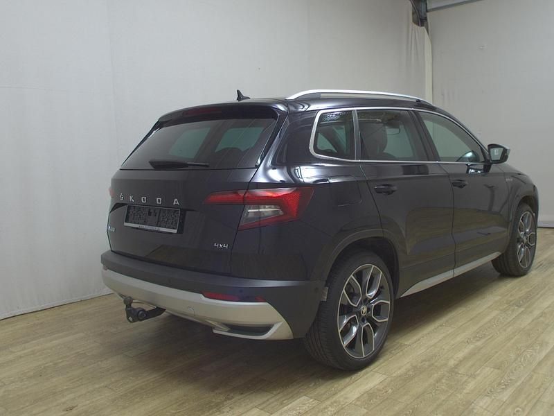 Gebraucht Skoda Karoq 150 PS (110 kW) 2021 Crystal schwarz metallic SUV