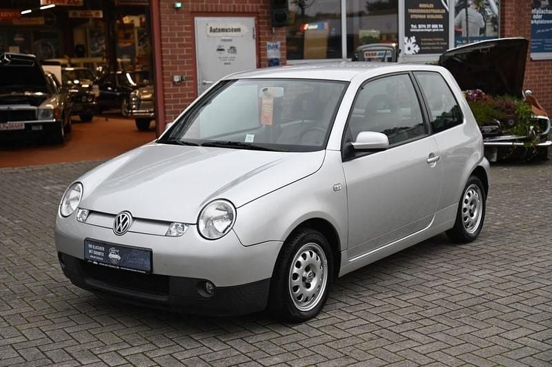 Gebraucht VW Lupo 61 PS (44 kW) 2000 Silber Kleinwagen