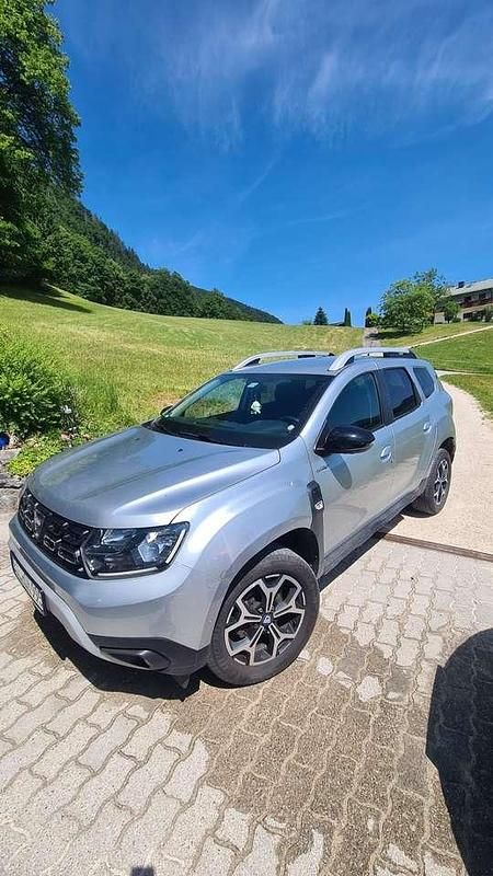 Gebraucht 2020 Dacia Duster Prestige SUV | 12.999 € (Guter Preis) - Bild 1/4