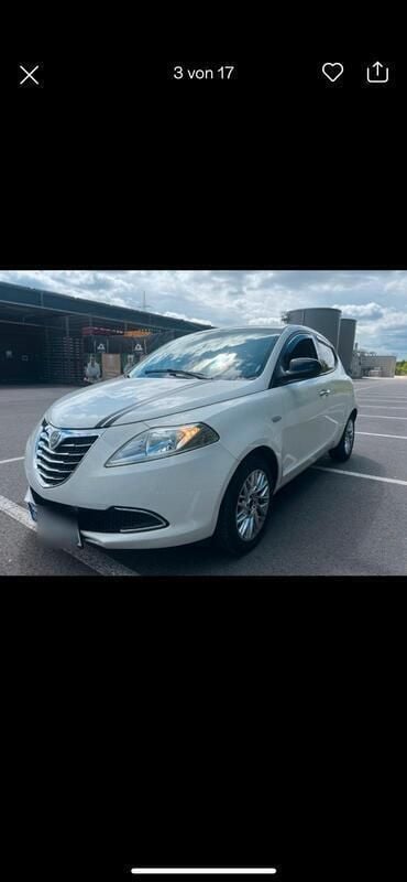 Weiß Gebraucht 2014 Lancia Ypsilon Kleinwagen | 3.599 € (Guter Preis) - Bild 1/4