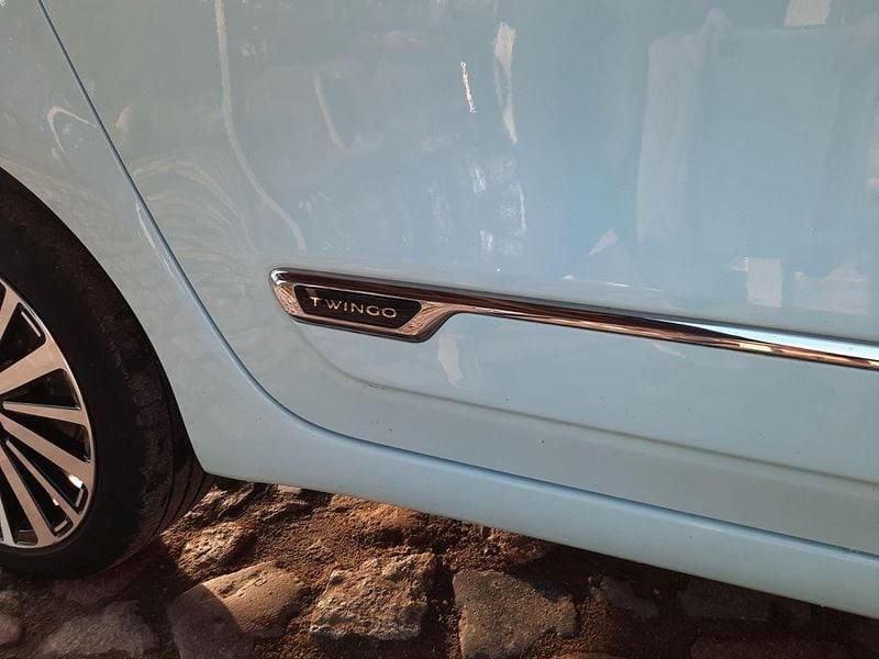 Gebraucht Renault Twingo Zen 60 kW (82 PS) 2021 Blau Kleinwagen