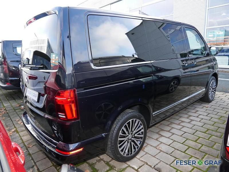 Second-hand VW Multivan Generation Six 204 CP (150 kW) 2021 Negru Monovolum