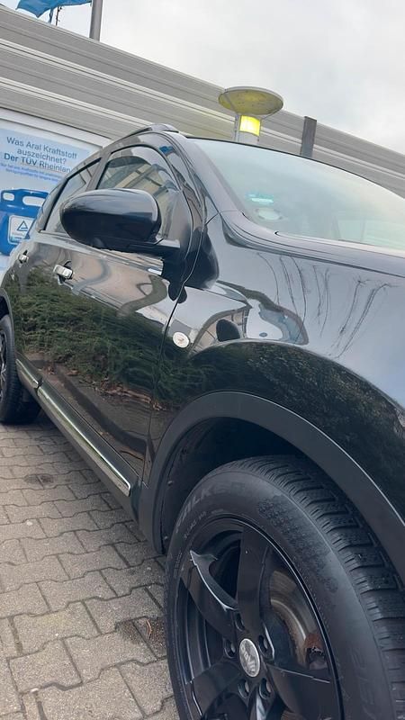 Schwarz Gebraucht 2013 Nissan Qashqai SUV | 8.000 € (Fairer Preis) - Bild 1/4