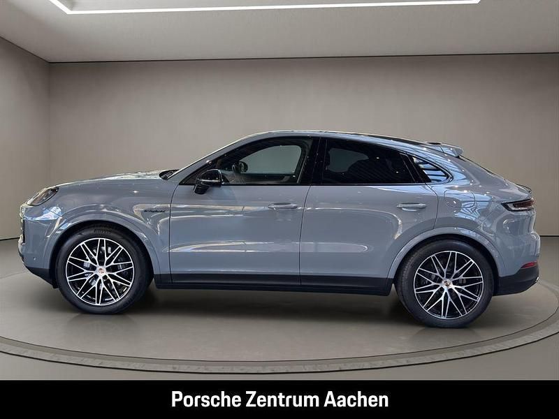 Gebraucht Porsche Cayenne 470 PS (345 kW) 2024 Grau SUV