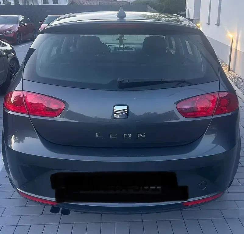 Gebraucht Seat Leon Sport 125 PS (91 kW) 2009 Grau Kleinwagen