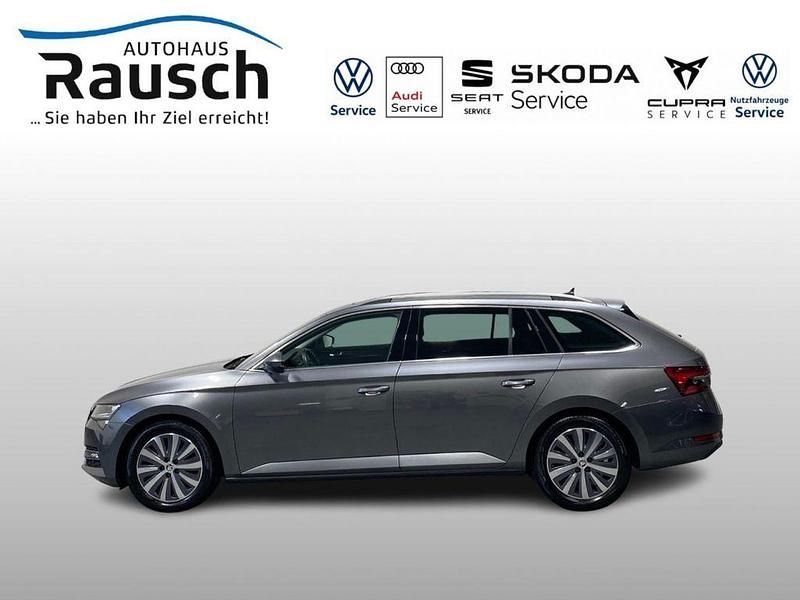 Gebraucht Skoda Superb Premium Edition 200 PS (147 kW) 2022 Grau Kombi