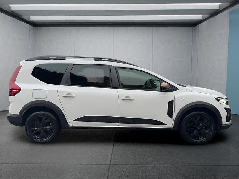 Neu Dacia Jogger Extreme 101 PS (74 kW) 2025 Weiß Van / Kleinbus