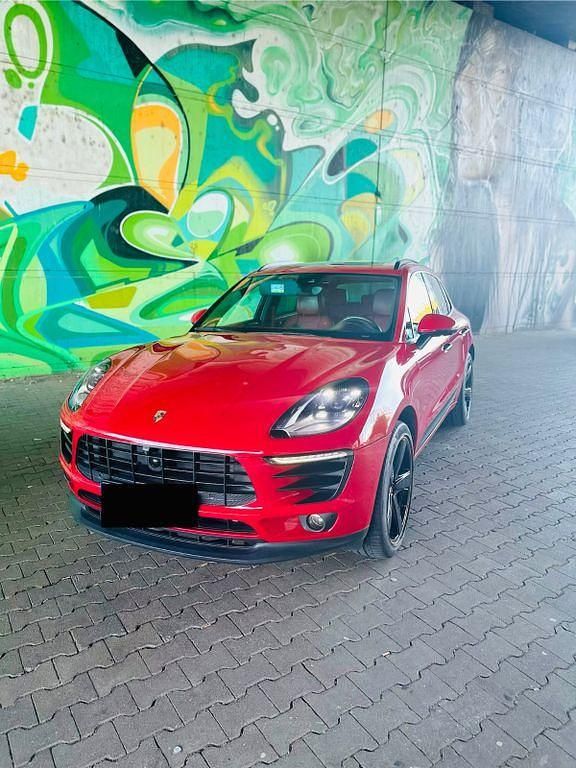 Usata Porsche Macan 252 CV (185 kW) 2018 Rosso SUV