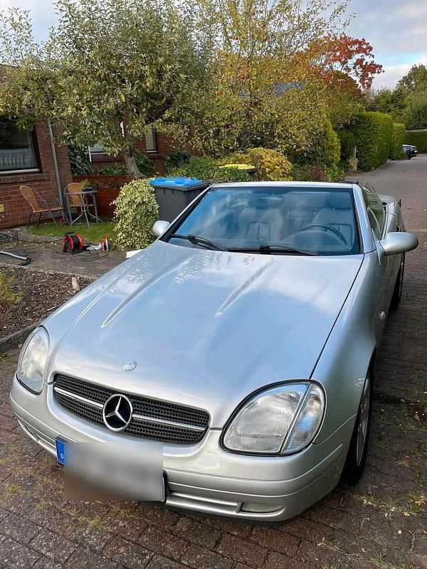 Silber Gebraucht 1999 Mercedes SLK230 Cabrio | 4.750 € (Fairer Preis) - Bild 1/4