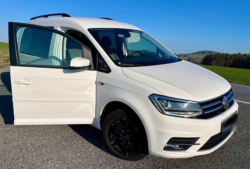 Gebraucht VW Caddy Comfortline 150 PS (110 kW) 2019 Weiß Van / Kleinbus