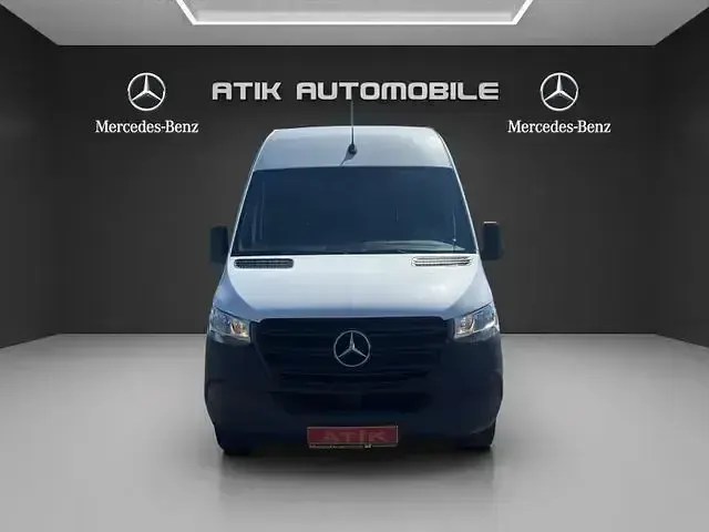 Gebraucht Mercedes Sprinter 163 PS (119 kW) 2021 Andere Van