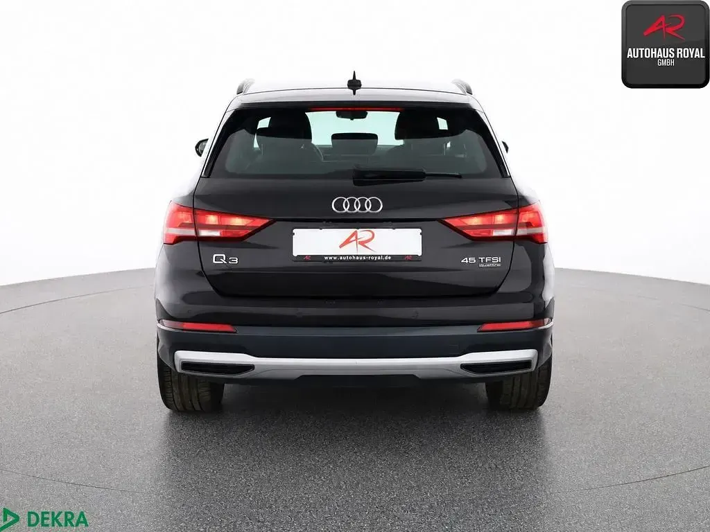 Gebraucht Audi Q3 S-Line 230 PS (169 kW) 2021 Mythosschwarz SUV