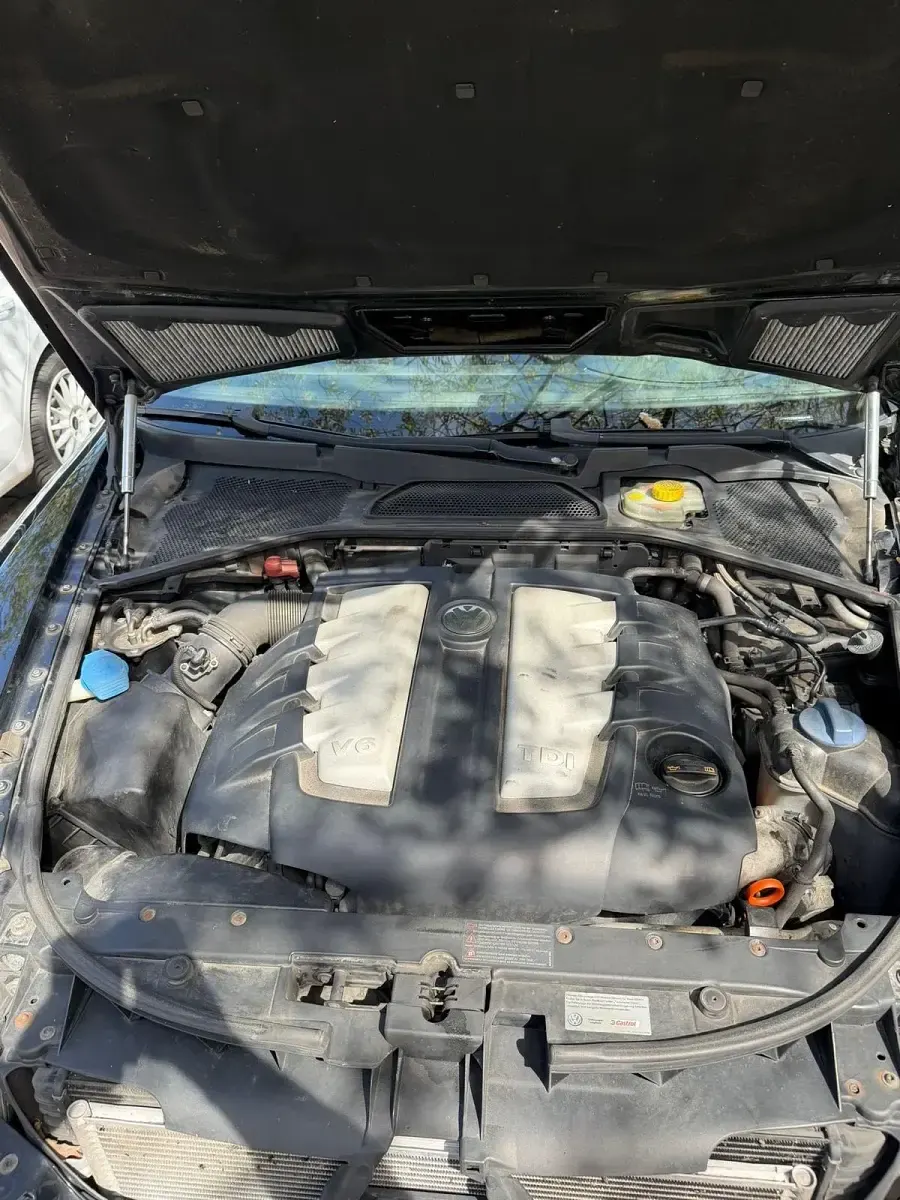 Usata VW Phaeton 224 CV (164 kW) 2007 Nero Berlina